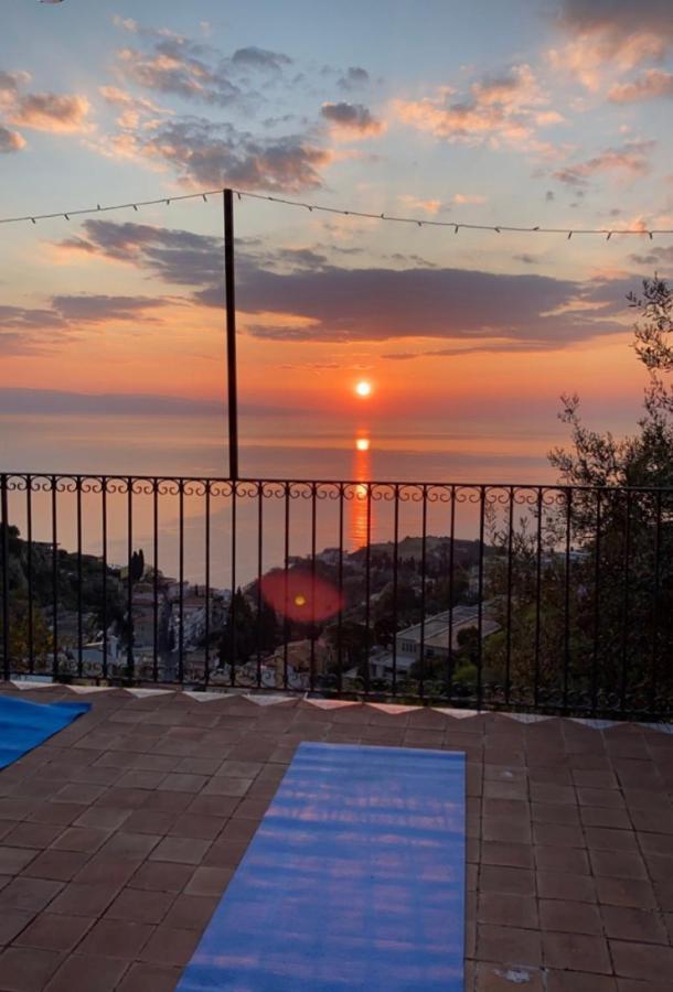 Casa Dei Sogni Taormina Bed & Breakfast Exterior photo