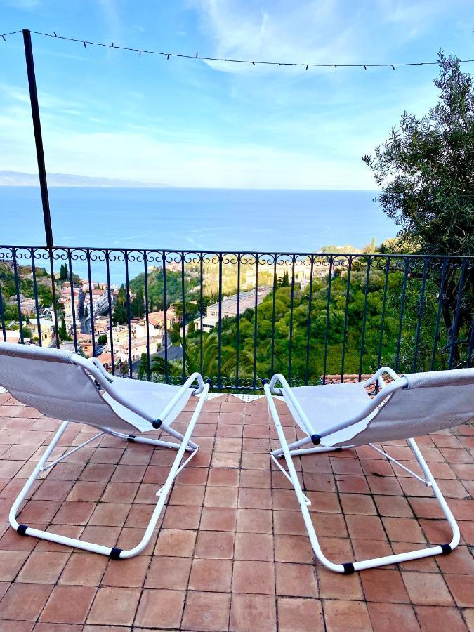 Casa Dei Sogni Taormina Bed & Breakfast Exterior photo